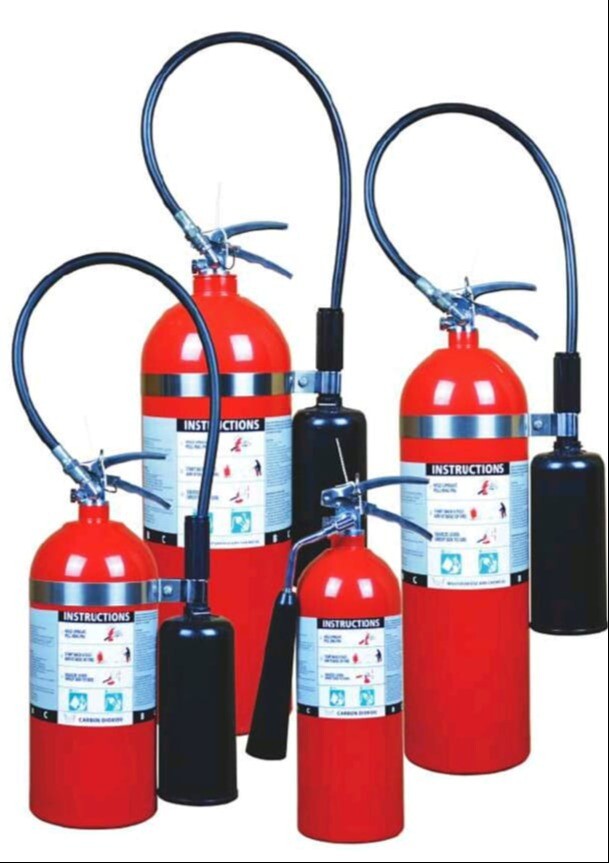 Extintor en (ALUMINIO) UL asiático con dióxido de carbono CO2