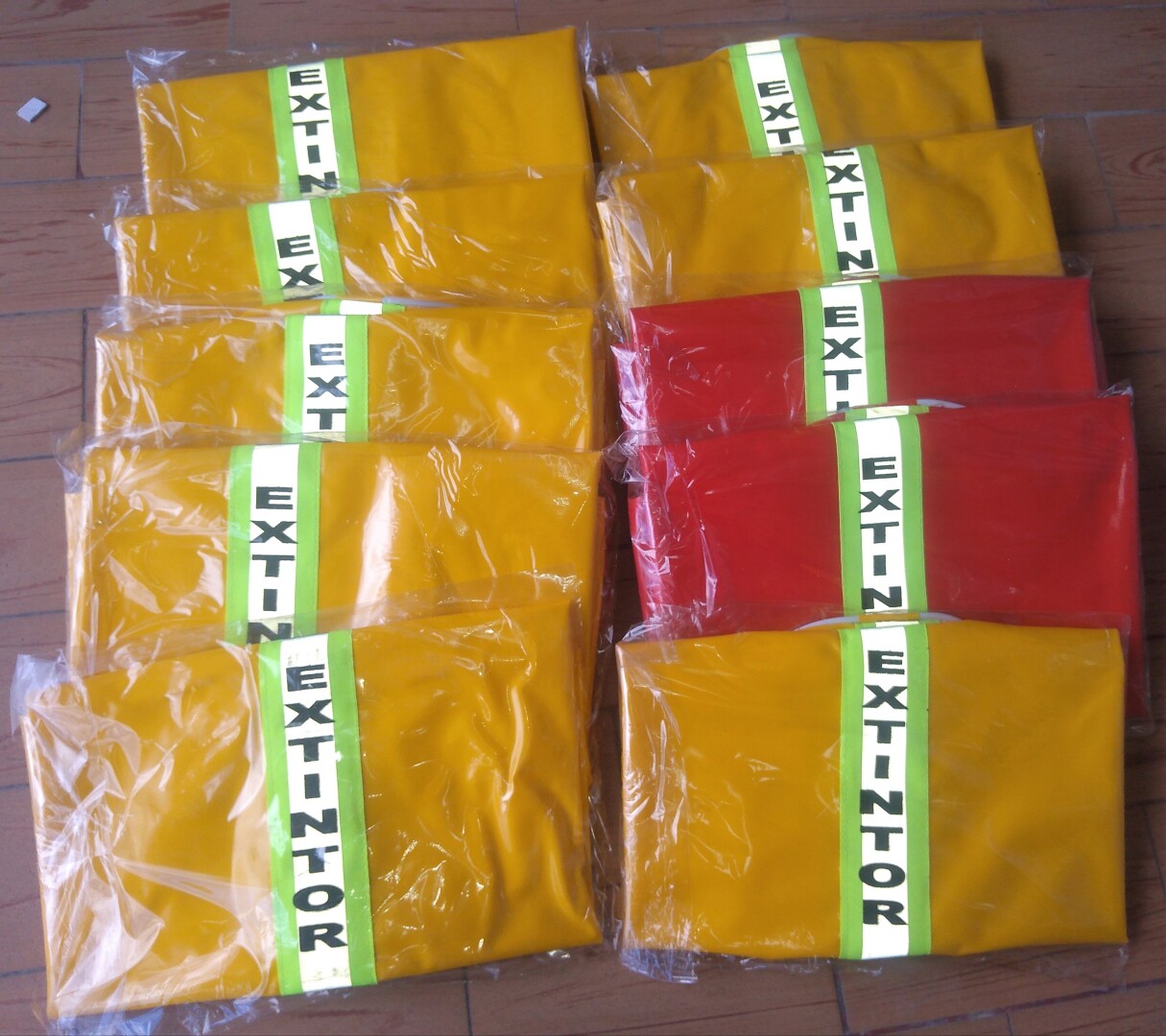 FORROS PARA EXTINTORES Y CAMILLAS